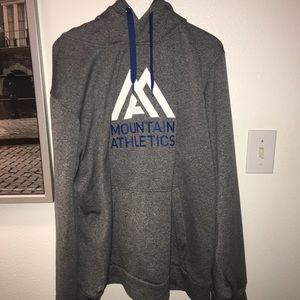 MENS North Face “Mountain Athletics” Sweatshirt